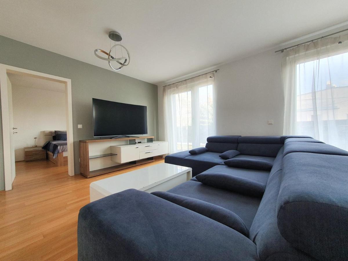 Near Lake Spacious & Furnished Beautiful Apartment Wenen Buitenkant foto