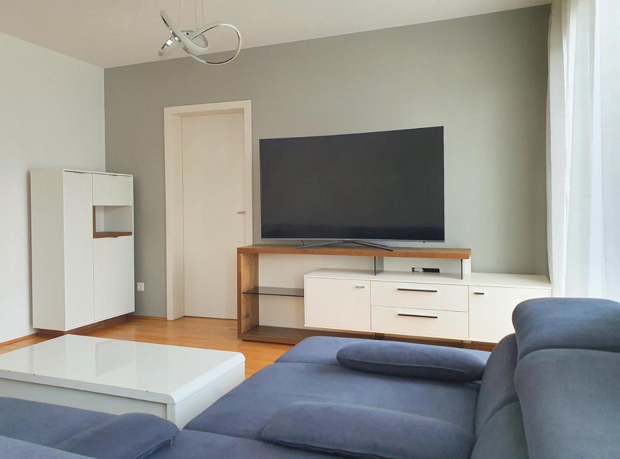 Near Lake Spacious & Furnished Beautiful Apartment Wenen Buitenkant foto