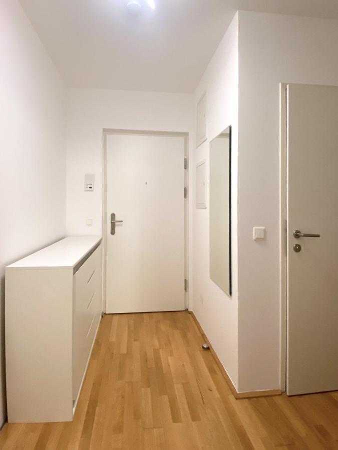 Near Lake Spacious & Furnished Beautiful Apartment Wenen Buitenkant foto