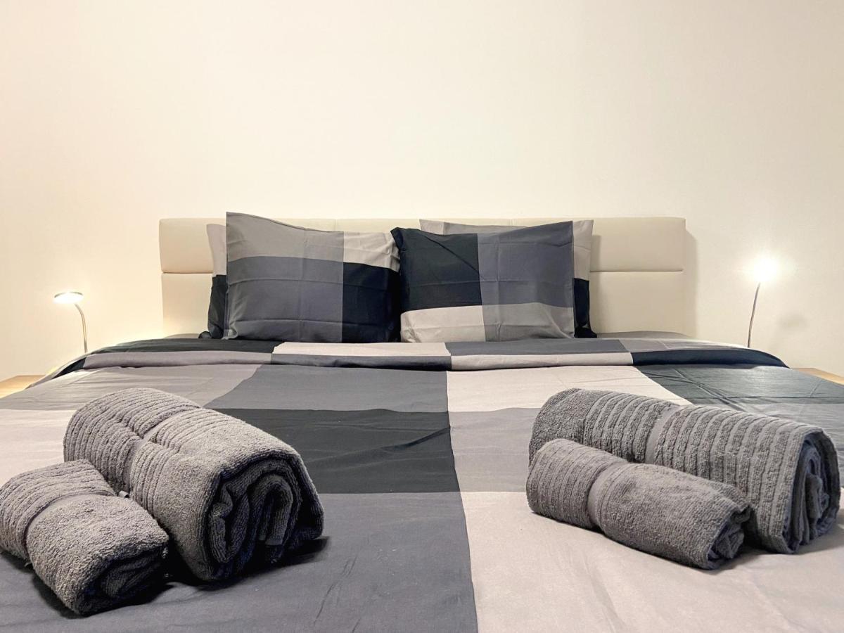 Near Lake Spacious & Furnished Beautiful Apartment Wenen Buitenkant foto
